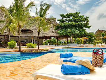 SANDIES BAOBAB BEACH 4*