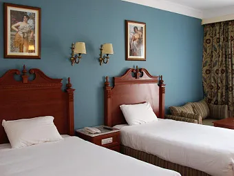 Отель TITANIC PALACE 5*
