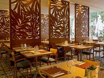 Отель ISROTEL ROYAL GARDEN 5*