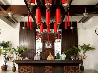 THE OLD PHUKET KARON BEACH 3*