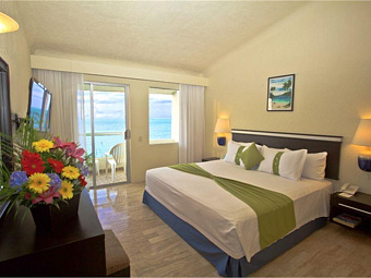 AQUAMARINA BEACH HOTEL CANCUN 4*