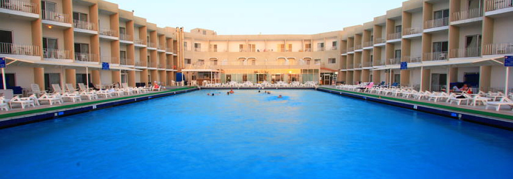 Отель BEACH HOTEL SHARJAH 3*, ОАЭ, Шарджа. 