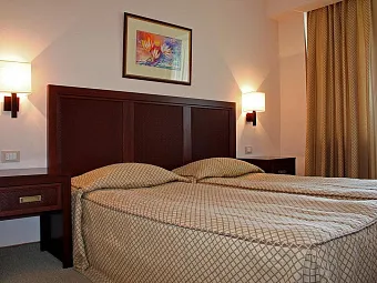 Отель LOTOS HOTEL RIVIERA 4*
