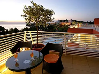 Отель Hotel Laguna Albatros 4*