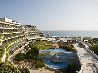 Отель CRYSTAL SUNRISE QUEEN LUXURY RESORT & SPA 5*