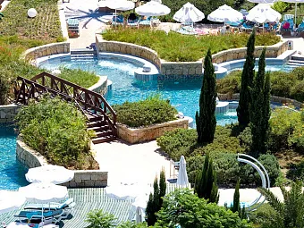 Отель CONCORDE DE LUXE RESORT 5*