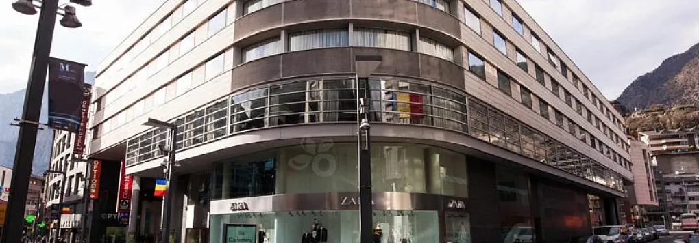 Отель CENTRIC ATIRAM 4*, Андорра, Андорра-ла-Велья. 