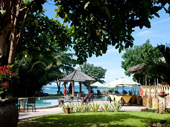 CASTELLO BEACH PRASLIN 4*