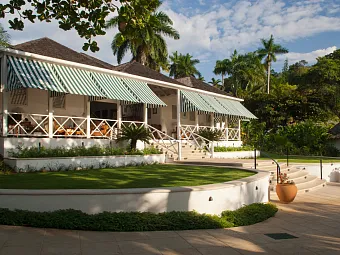 ROUND HILL HOTEL AND VILLAS 5*