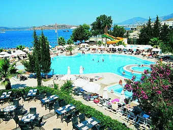 Отель VERA MIRAMAR RESORT 5*
