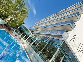 Отель AQUA 4*
