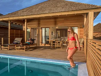 HURAWALHI ISLAND RESORT 5*