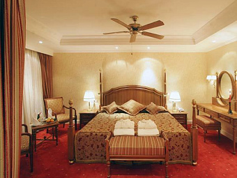  BELCONTI RESORT HOTEL 5*. King Suite room.