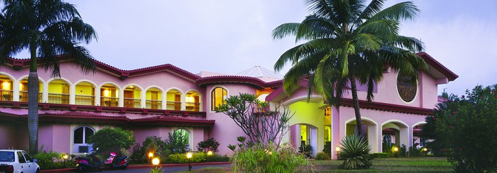 Отель  Kenilworth Beach Resort 5*. Индия, Гоа, Маргао. 