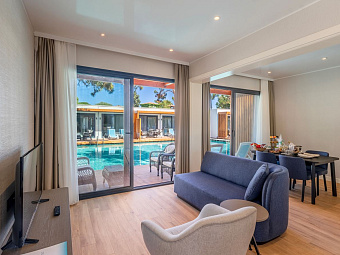 Swim up Suite