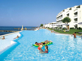  THE WHITE PALACE GRECOTEL LUXURY RESORT 5*