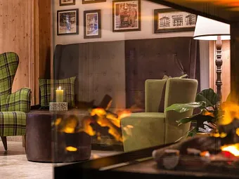 Отель OESTERREICHISCHER HOF HOTEL 4*