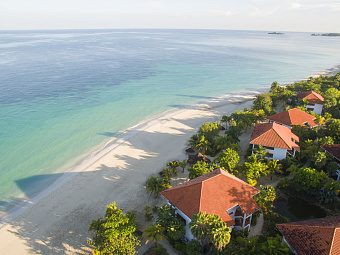  COUPLES SWEPT AWAY, NEGRIL 5*