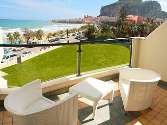 CEFALU' SEA PALACE 4*