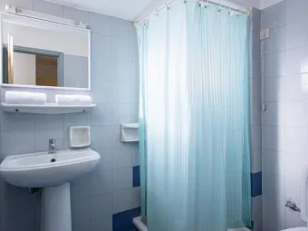 Отель APOLLO APARTMENTS 3+*