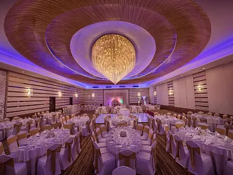 Отель AVENRA BEACH 4*