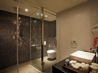 Отель CENTARA CEYSANDS RESORT & SPA 4*