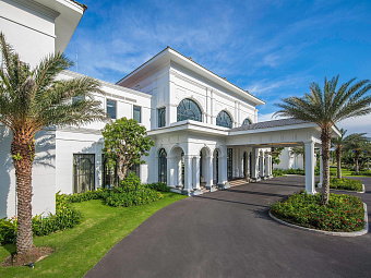 Отель VINPEARL RESORT & SPA LONG BEACH NHA TRANG 5*