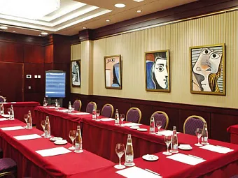 Meeting room в  GRAN MELIA VICTORIA 5*