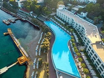 BLUE DREAMS RESORT & SPA 5*