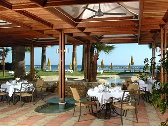 Отель PALM BEACH 4*