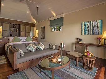 HURAWALHI ISLAND RESORT 5*