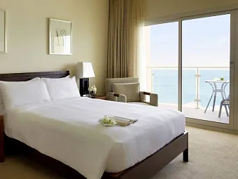 Отель RADISSON BLU RESORT FUJAIRAH 5*