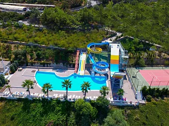 BLUE DREAMS RESORT & SPA 5*