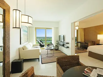 Отель TIVOLI VICTORIA 5*