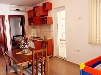 BARON APPARTAMENTS  3+*