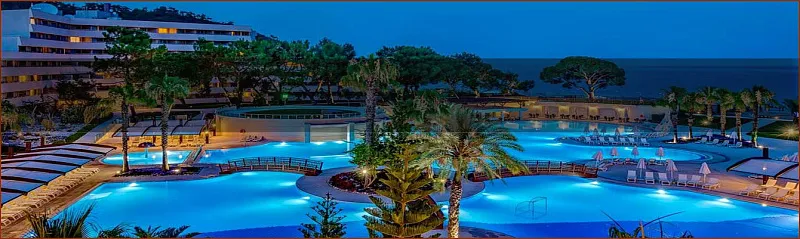 Отели Турции с тёплыми бассейнами работающие зимой