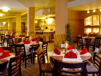 BEACH ALBATROS RESORT HURGHADA  4*