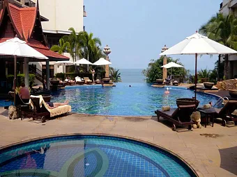 Отель GARDEN CLIFF RESORT 5 *