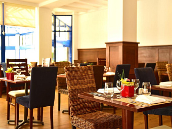 Отель PESTANA CASCAIS 4*