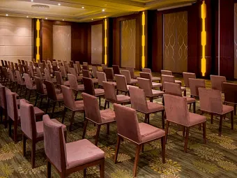 Отель GORKI GRAND 4*.