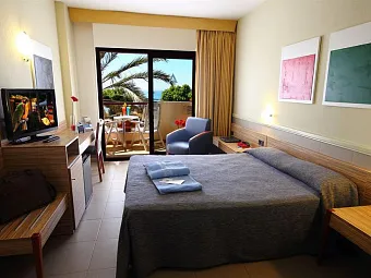 AQUA-HOTEL PROMENADE 4*