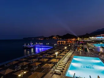 Отель LA MER HOTEL 5*