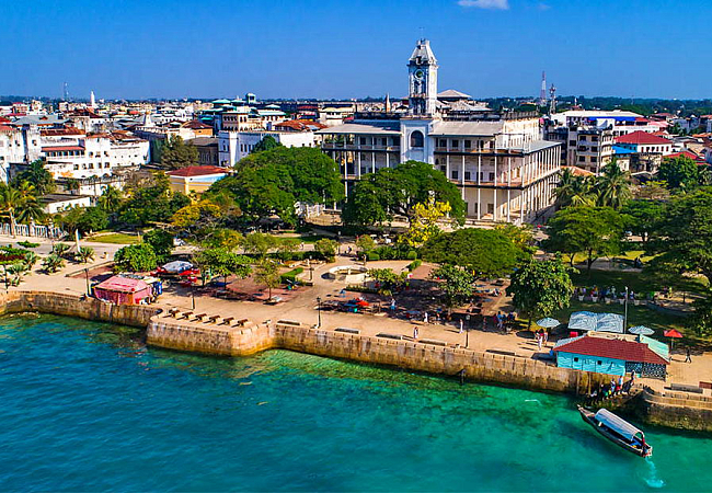 Старая османская часть Стоун-Тауна, дворец Бейт-Эль-Аджайб. Город даже недолго был столицей империи