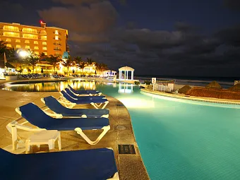 Отель GOLDEN PARNASSUS 5*