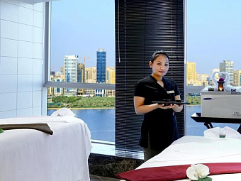 COPTHORNE HOTEL SHARJAH 4*