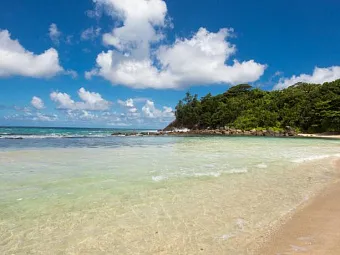 Отель AVANI SEYCHELLES BARBARONS RESORT & SPA 4*