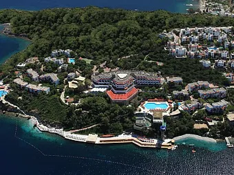 Отель GREEN BEACH RESORT 5*