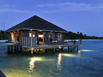  KOMANDOO ISLAND RESORT 4*