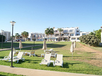   PINELOPI BEACH HOTEL APTS 3*