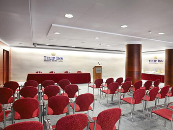 Отель TULIP INN ANDORRA DELFOS HOTEL 4*
